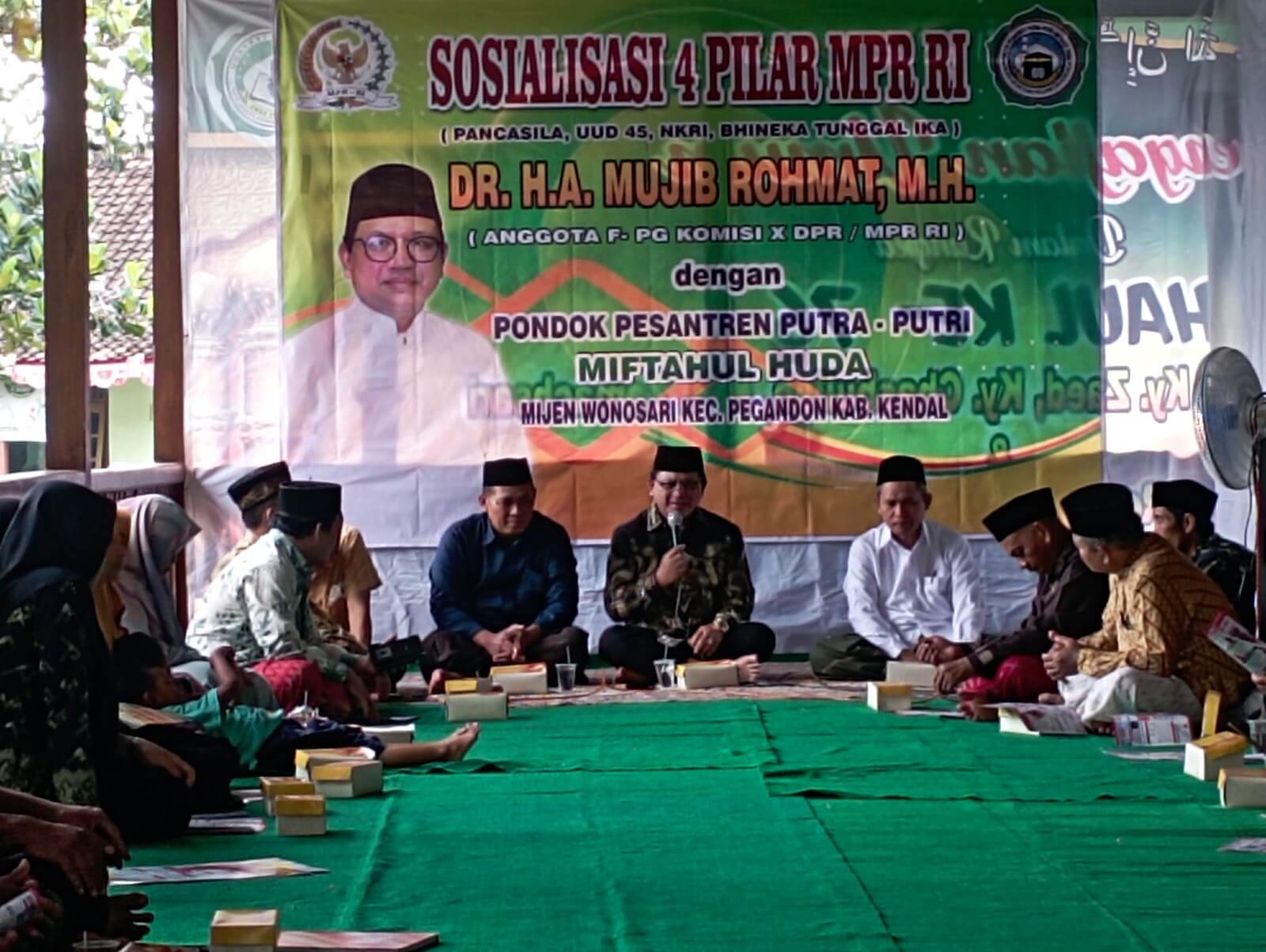 Miftahul Huda Ujungmanik: Jantung Kehidupan Komunitas Cilacap